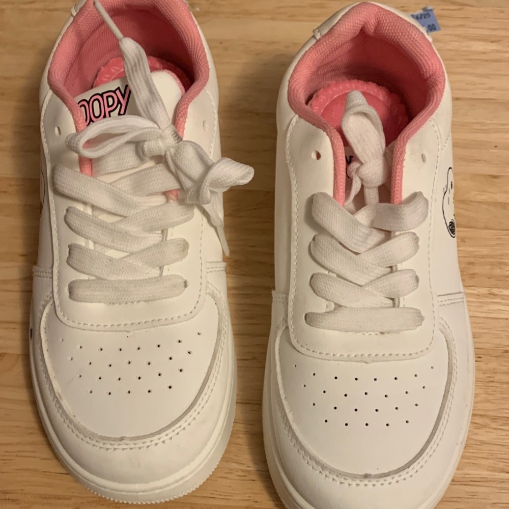 Peanuts White and Pink Kids Sneakers